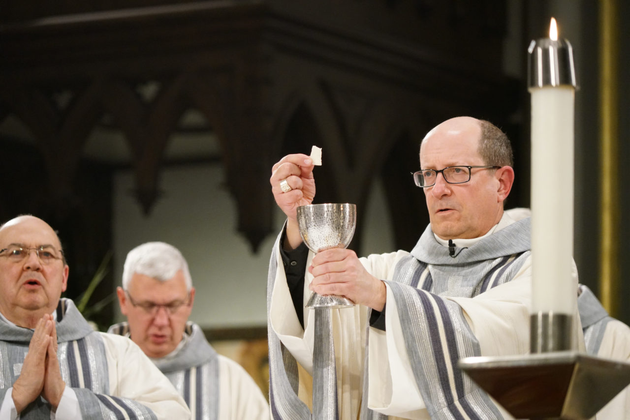 Bishop Walkowiak during the liturgy of the Eucharist at Mass